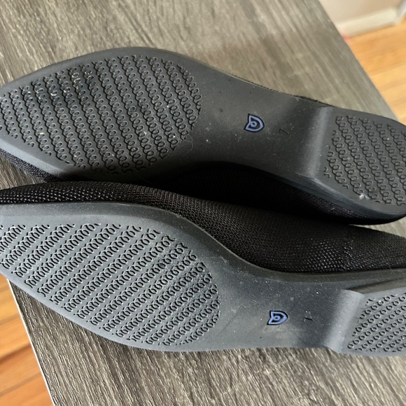 Rothy’s The Pointe II Flats in Black - Picture 4 of 9